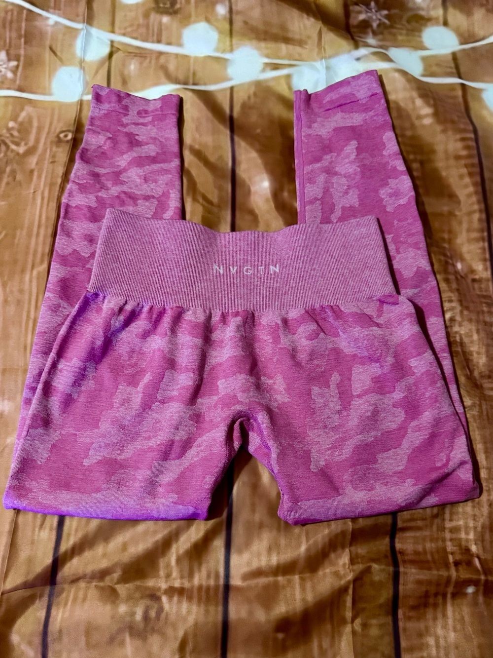 NVGTN Pink Camo Seamless Leggings